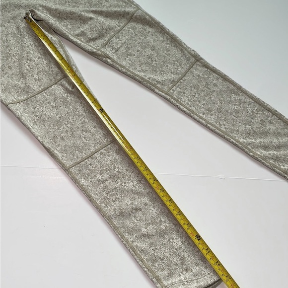 Gymshark DRY beige snakeskin print active Leggings SzS - Picture 11 of 12